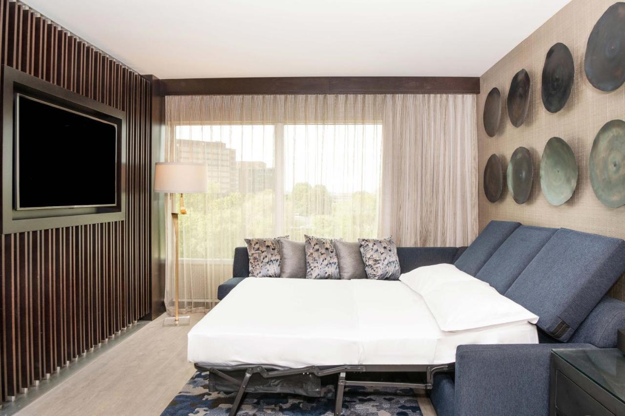 Sheraton Ann Arbor Hotel Экстерьер фото