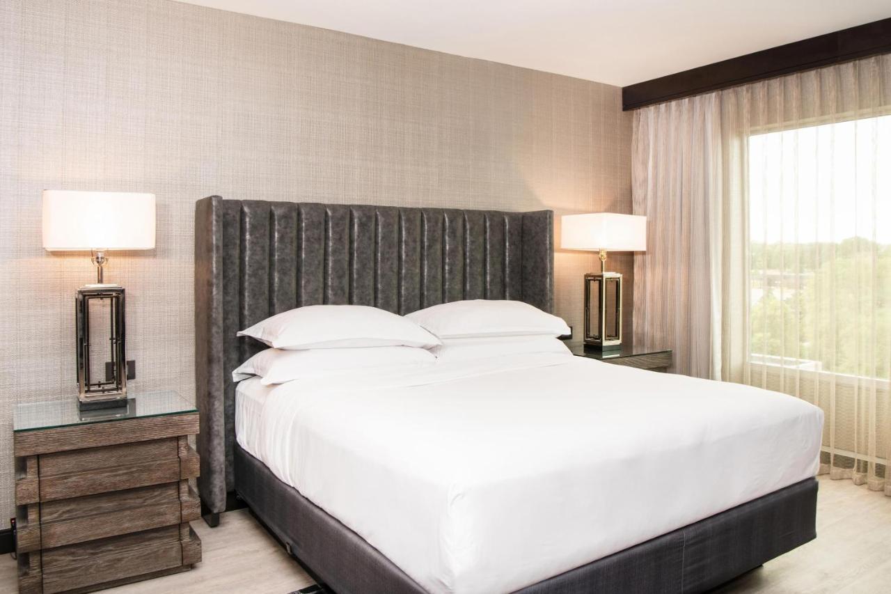 Sheraton Ann Arbor Hotel Экстерьер фото