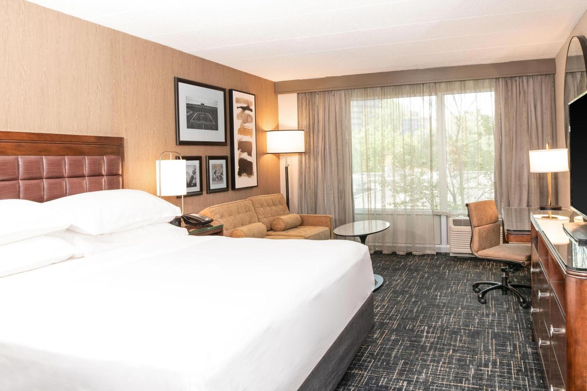 Sheraton Ann Arbor Hotel Экстерьер фото