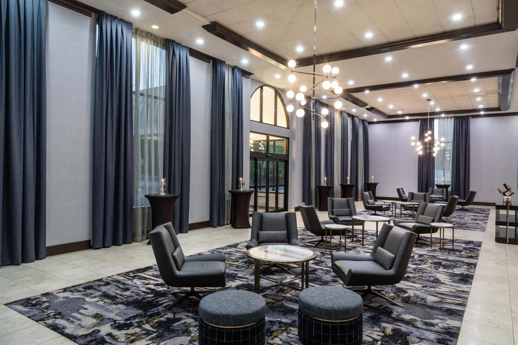 Sheraton Ann Arbor Hotel Экстерьер фото