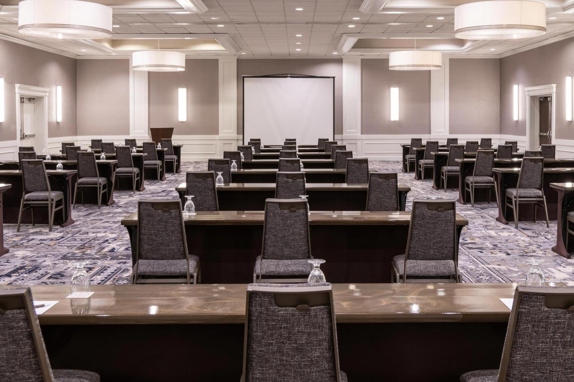 Sheraton Ann Arbor Hotel Экстерьер фото