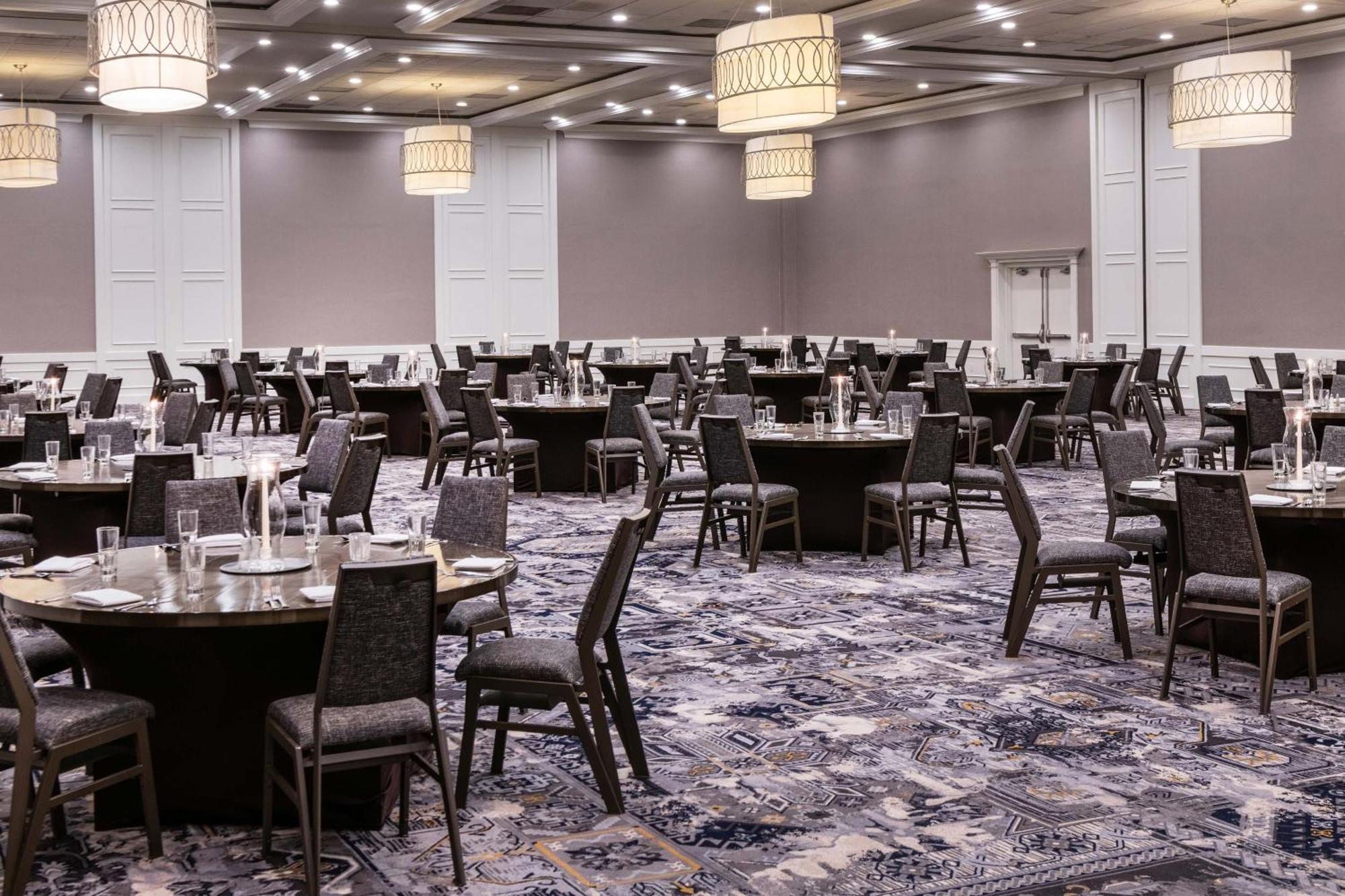 Sheraton Ann Arbor Hotel Экстерьер фото